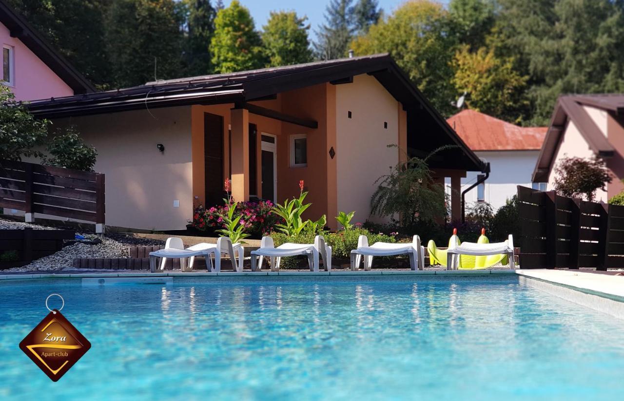 Apart-Club Zora Бардейовське-Купеле Екстер'єр фото